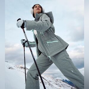 🦋Free People Women’s 
All Prepped Ski Jacket size-Small